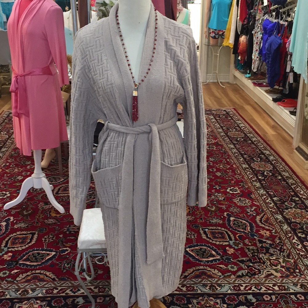 NATORI LONG PLUSH ROBE